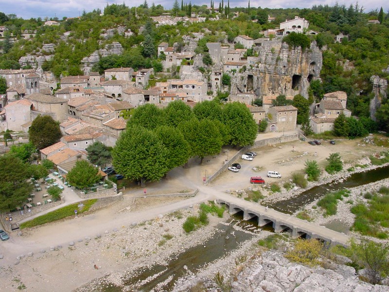 Le village de Labeaume Labeaume-village